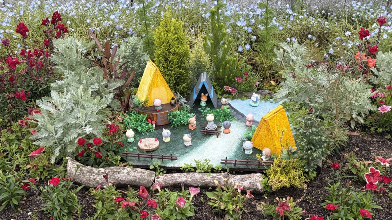 Miniature picnic